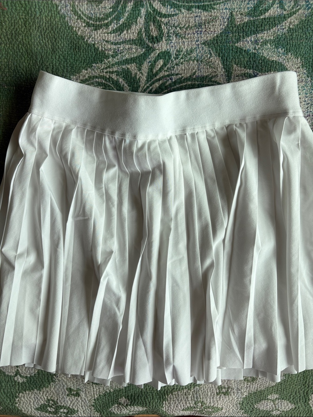 Beyond Yoga White Pleated Mini Skirt